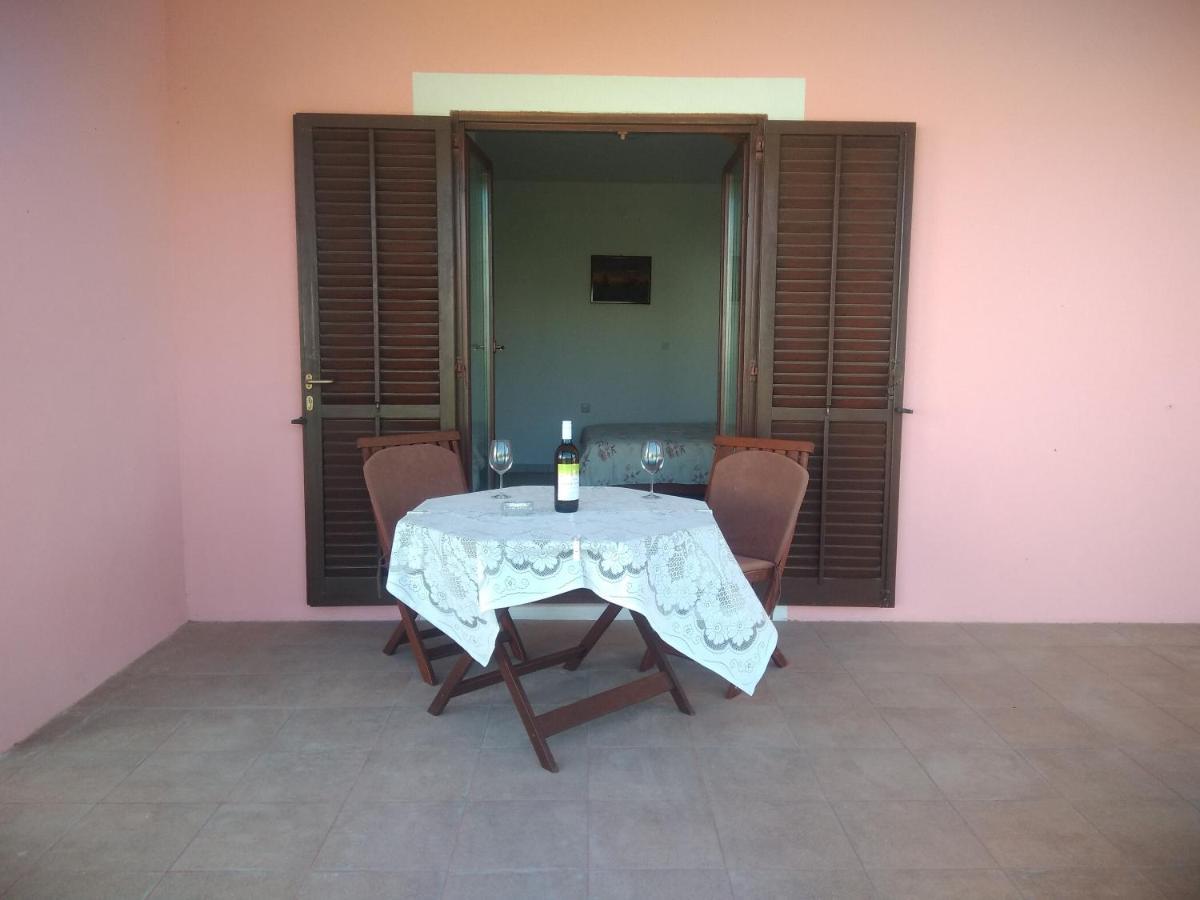Apartmani Peko Pag Town Dış mekan fotoğraf