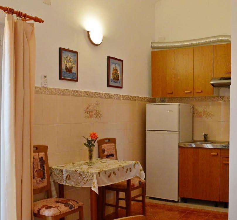 Apartmani Peko Pag Town Dış mekan fotoğraf